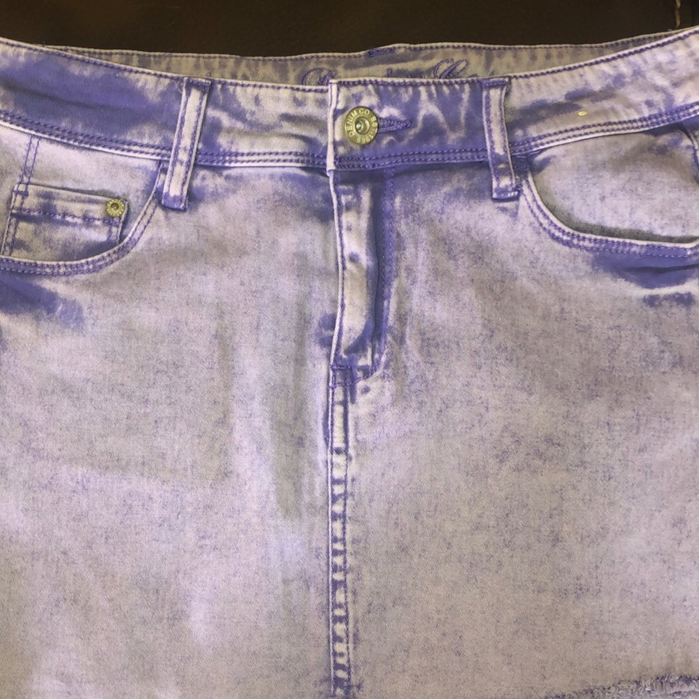 Purple jean skirt size 8 denim company